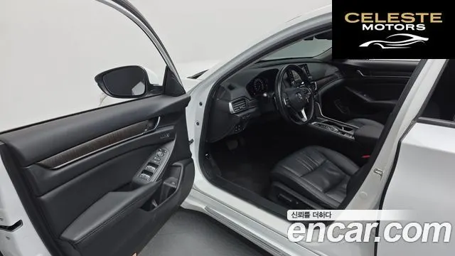 HONDA 102.0 HighTouring 2019 — photo 11 sur 20
