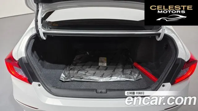 HONDA 102.0 HighTouring 2019 — photo 20 sur 20
