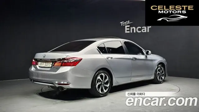 HONDA 2.4 2017 — photo 2 sur 26