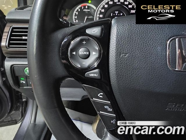 HONDA 2.4 2016 — photo 13 sur 26