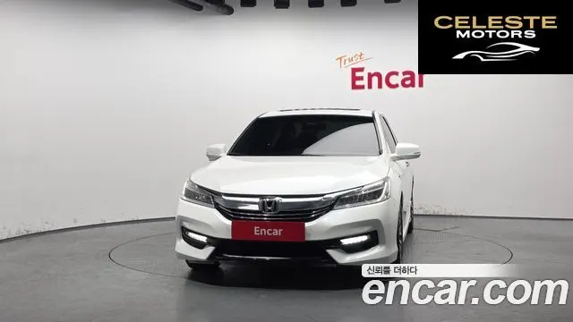 HONDA 2.0 High 2017 — photo 3 sur 20