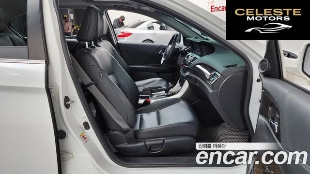 HONDA 2.4 2013 — photo 11 sur 20