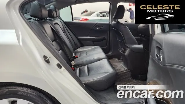 HONDA 2.4 2013 — photo 12 sur 20