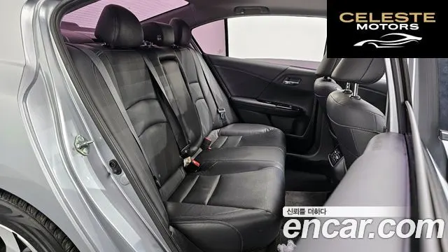 HONDA 2.4 2017 — photo 12 sur 20