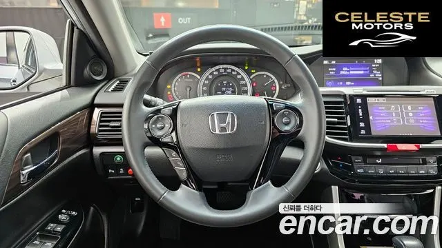 HONDA 2.4 2017 — photo 13 sur 20