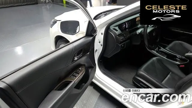HONDA 2.4 2013 — photo 11 sur 20