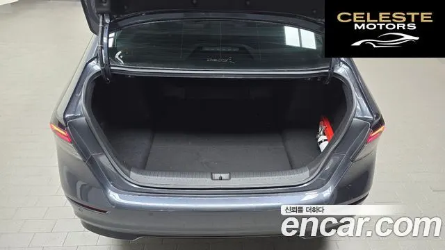 HONDA 112.0 HighTouring 2025 — photo 20 sur 20