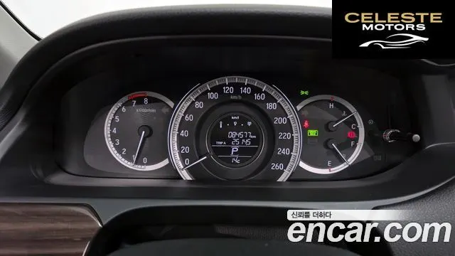 HONDA 2.4 2016 — photo 8 sur 20