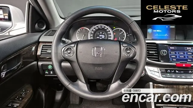 HONDA 2.4 2015 — photo 13 sur 20
