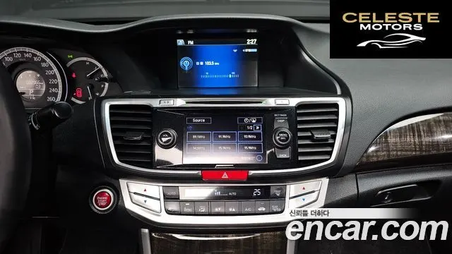 HONDA 2.4 2015 — photo 14 sur 20