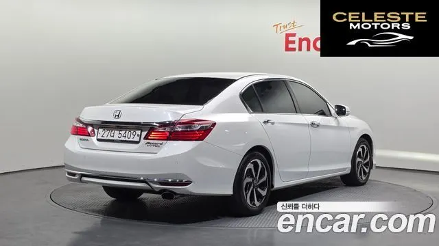 HONDA 2.4 2017 — photo 2 sur 20
