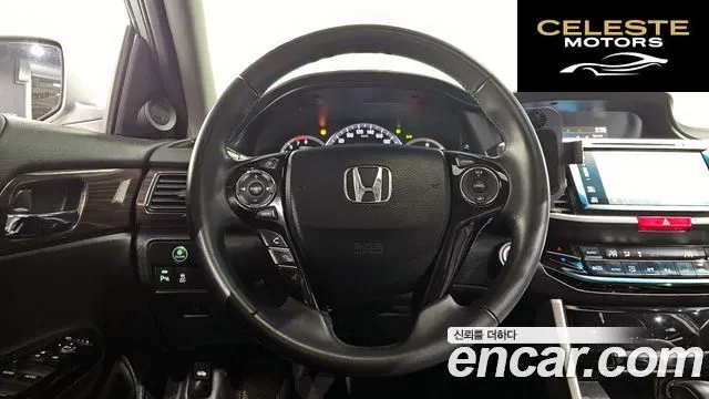 HONDA 2.4 2017 — photo 13 sur 19
