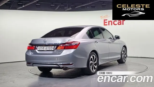 HONDA 2.4 2017 — photo 4 sur 19