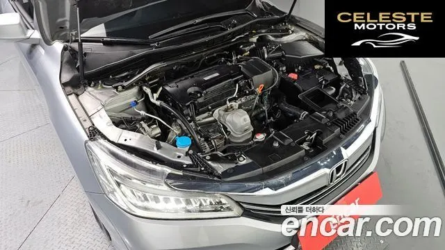 HONDA 2.4 2017 — photo 6 sur 19