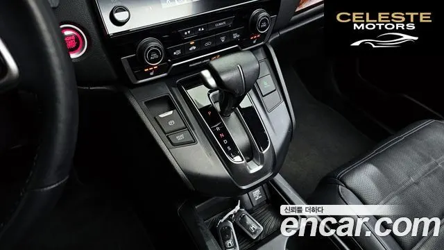 HONDA CR-V 51.5 Touring 4WD 2017 — photo 9 sur 20