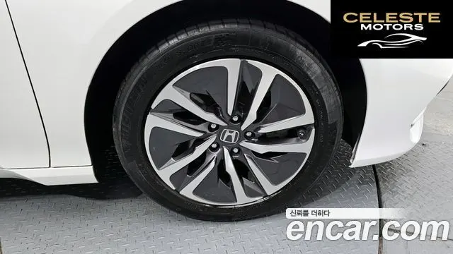 HONDA 102.0 HighTouring 2018 — photo 5 sur 20