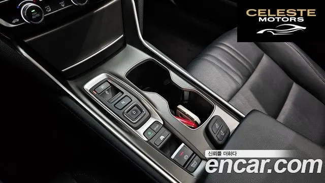 HONDA 102.0 HighTouring 2018 — photo 9 sur 20
