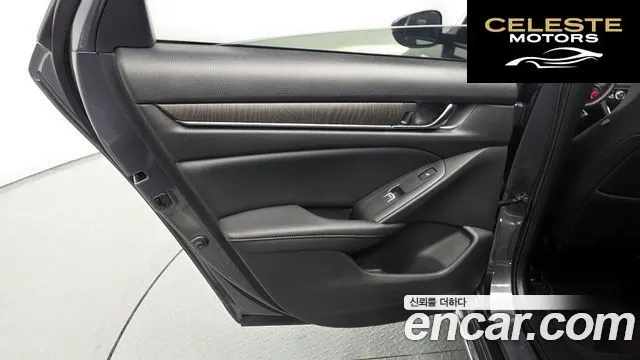 HONDA 102.0 HighTouring 2022 — photo 15 sur 31