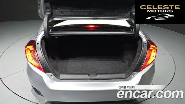 HONDA 2.0 2017 — photo 20 sur 26