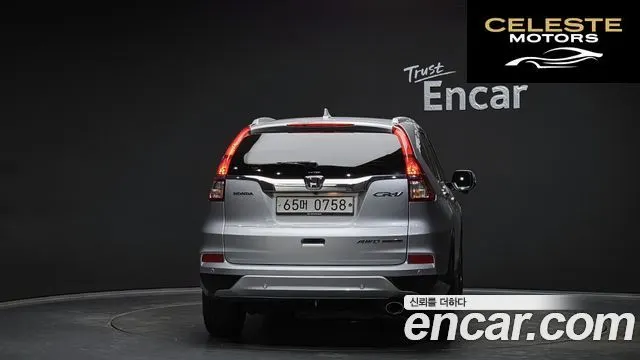 HONDA New CR-V 4WD Touring 2016 — photo 4 sur 20