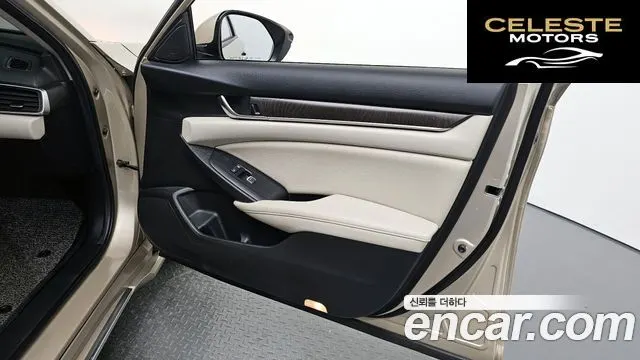 HONDA 102.0 HighTouring 2019 — photo 27 sur 36