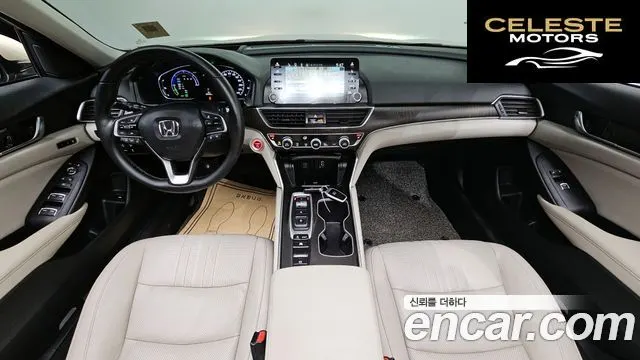 HONDA 102.0 HighTouring 2019 — photo 34 sur 36
