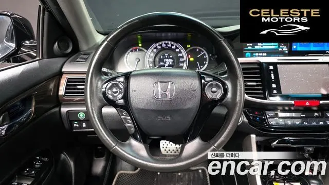HONDA 2.4 2017 — photo 9 sur 26