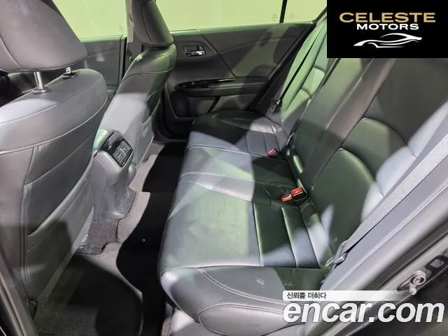 HONDA 2.4 2017 — photo 13 sur 26