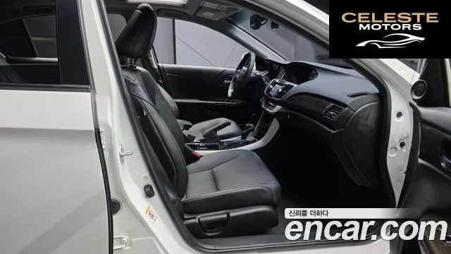 HONDA 2.4 2015 — photo 11 sur 20