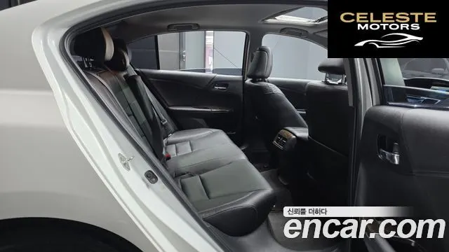 HONDA 2.4 2015 — photo 12 sur 20