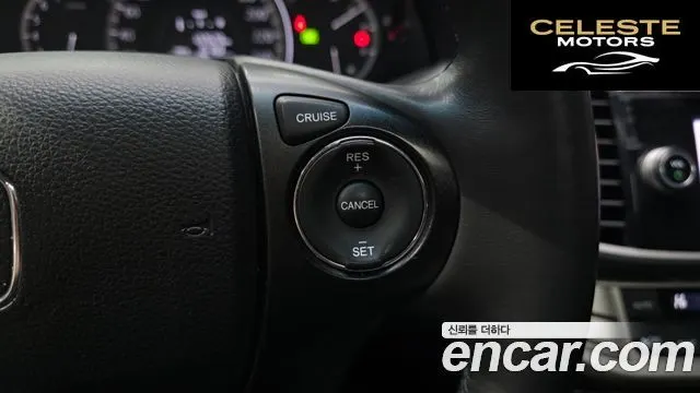 HONDA 2.4 2015 — photo 18 sur 20