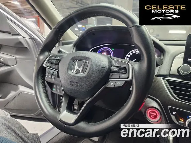 HONDA 102.0 HighTouring 2018 — photo 11 sur 26