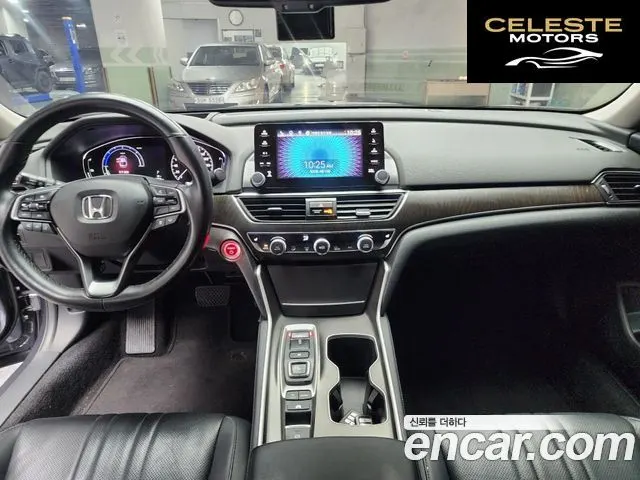 HONDA 102.0 HighTouring 2018 — photo 6 sur 26