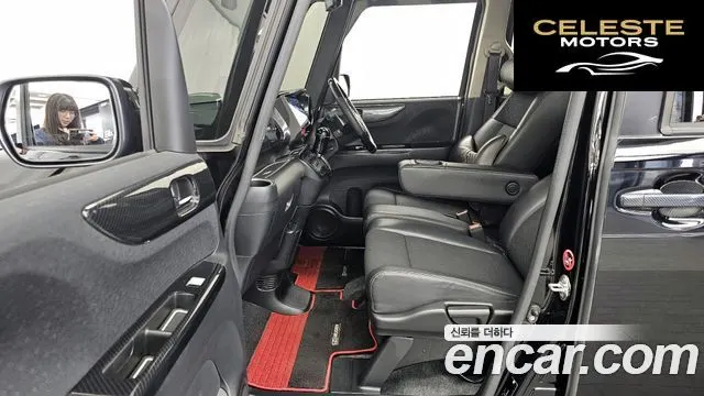 HONDA N-BOX 0.6 2WD 2017 — photo 11 sur 20