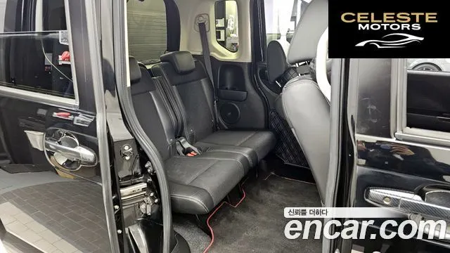HONDA N-BOX 0.6 2WD 2017 — photo 12 sur 20