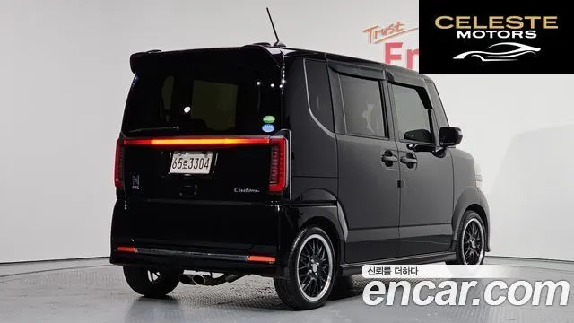 HONDA N-BOX 0.6 2WD 2017 — photo 2 sur 38