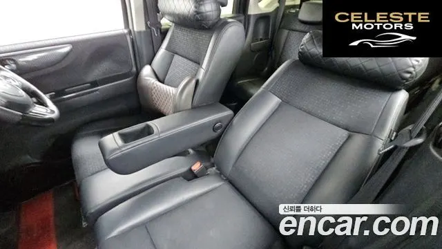 HONDA N-BOX 0.6 2WD 2017 — photo 33 sur 38