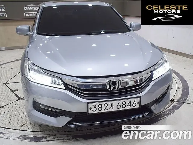HONDA 2.4 2017 — photo 3 sur 25