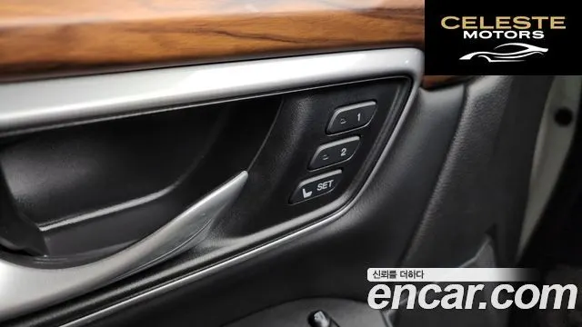 HONDA CR-V 51.5 Touring 4WD 2017 — photo 29 sur 36