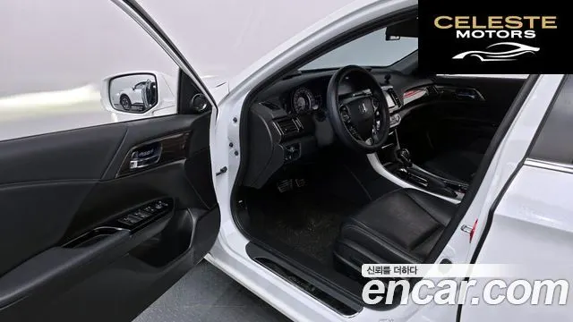 HONDA 2.4 2017 — photo 10 sur 20