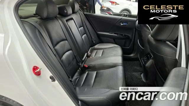 HONDA 2.4 2017 — photo 11 sur 20