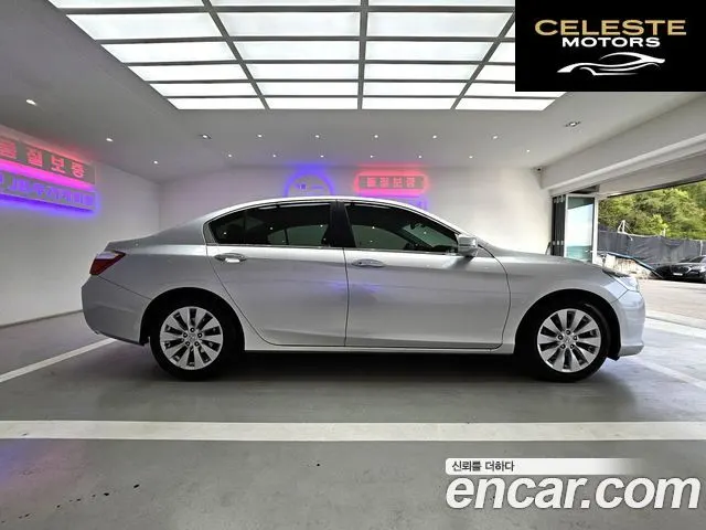 HONDA 2.4 2014 — photo 8 sur 26