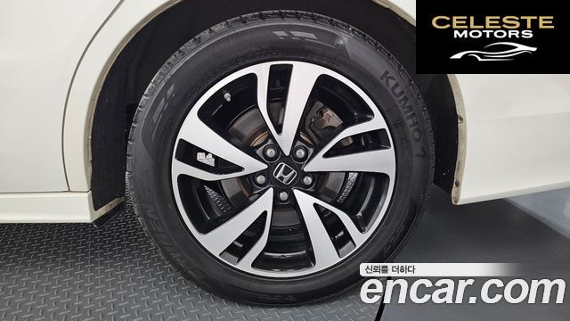 HONDA 3.5 2018 — photo 7 sur 38