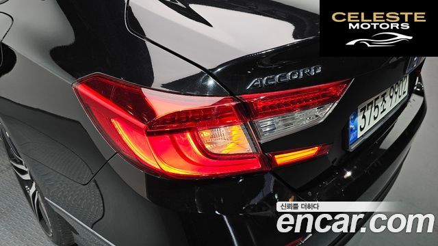 HONDA 102.0 HighTouring 2021 — photo 9 sur 32