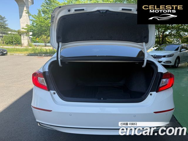 HONDA 102.0 HighTouring 2019 — photo 12 sur 26