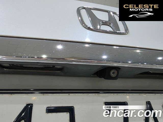 HONDA 2.4 2017 — photo 18 sur 25