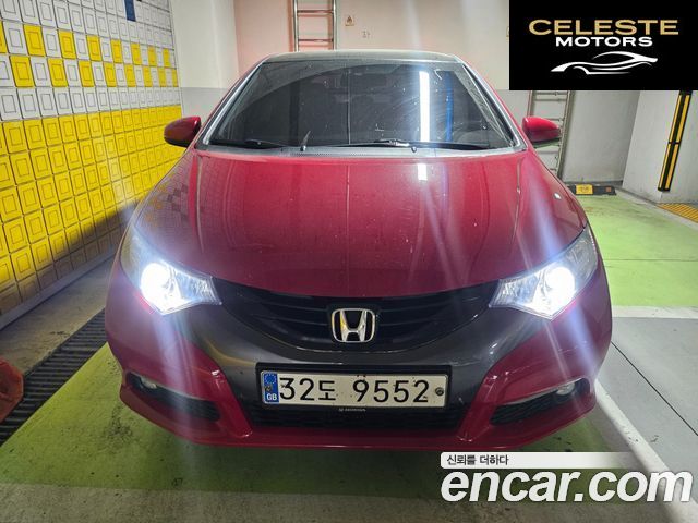 HONDA 1.8 2013 — photo 11 sur 25