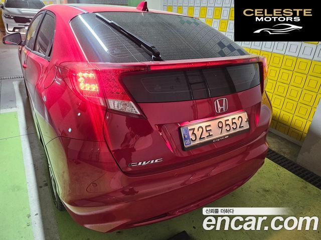 HONDA 1.8 2013 — photo 8 sur 25