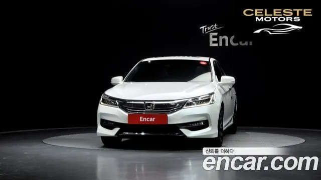 HONDA 2.4 2017 — photo 3 sur 39