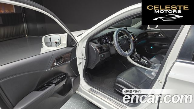 HONDA 2.4 2017 — photo 10 sur 20